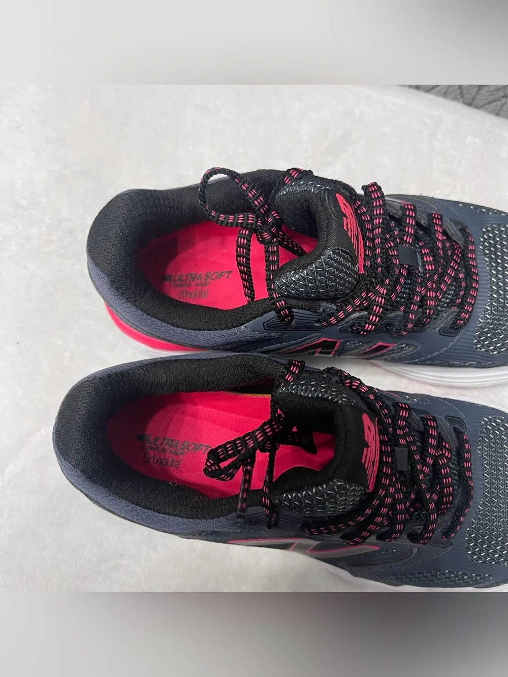 New Balance 560v7 Women's Running Shoes Size 5 Dark Grey Pink W560LG7 Tech Mesh